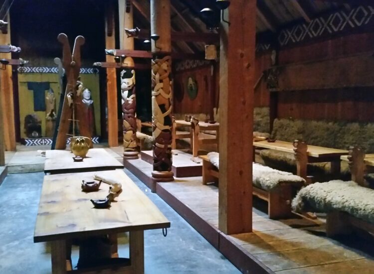 Stiklestad longhouse inside