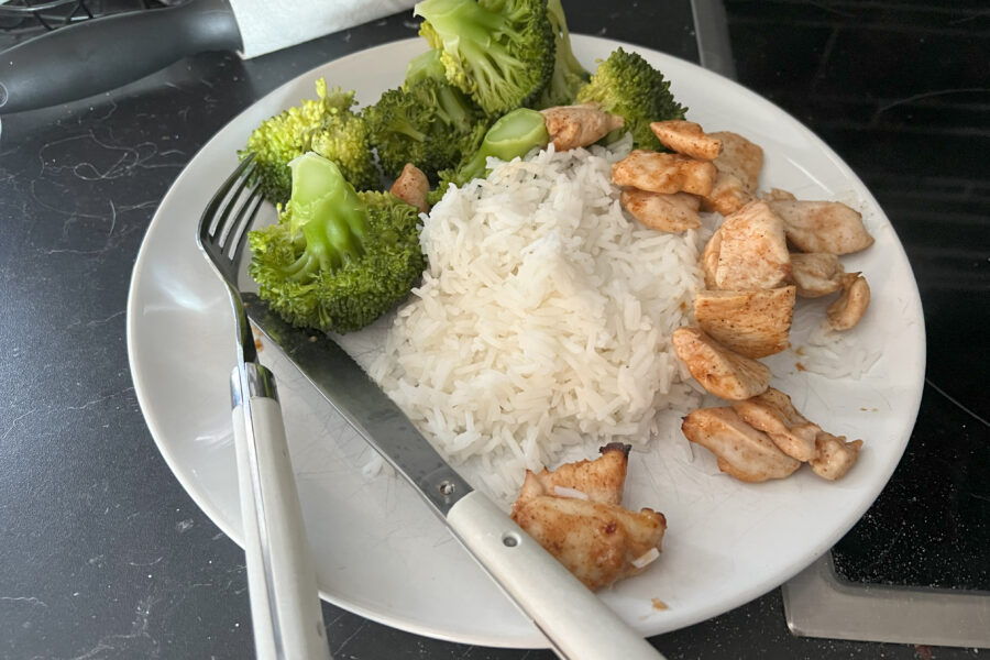 Chicken, broccoli and rice. The body builder diet.