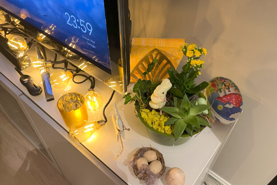 Easter decoration by the TV